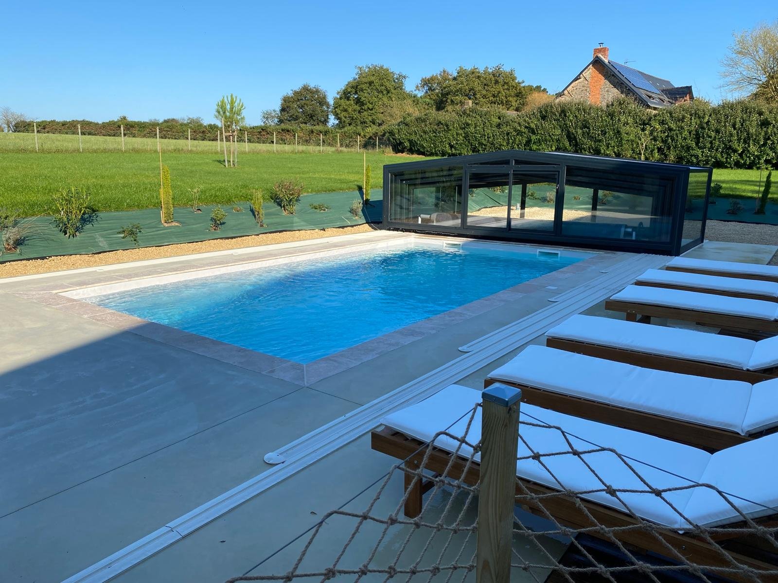 piscine couverte et decouverte